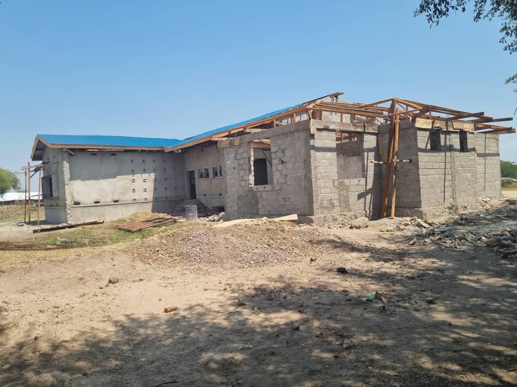 Le bâtiment de force navale de Kasenyi en cours de réhabilitation, Photo Jonas Mukonkole, Janvier 2025