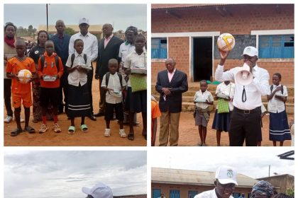 L'asbl Tospela sur la cour de l'école primaire 1 Mahagi lors du lancement de la campagne ''Soma darasa'', photo Jean Maurice Udaga, octobre 2025