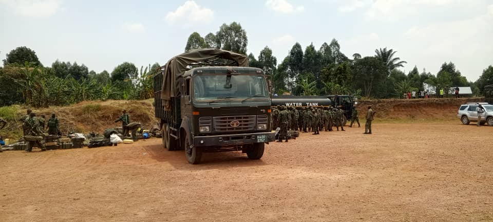 Les éléments UPDF à l'aérodrome de Zale en territoire de Mahagi, photo Jean Maurice Udaga, février 2025.