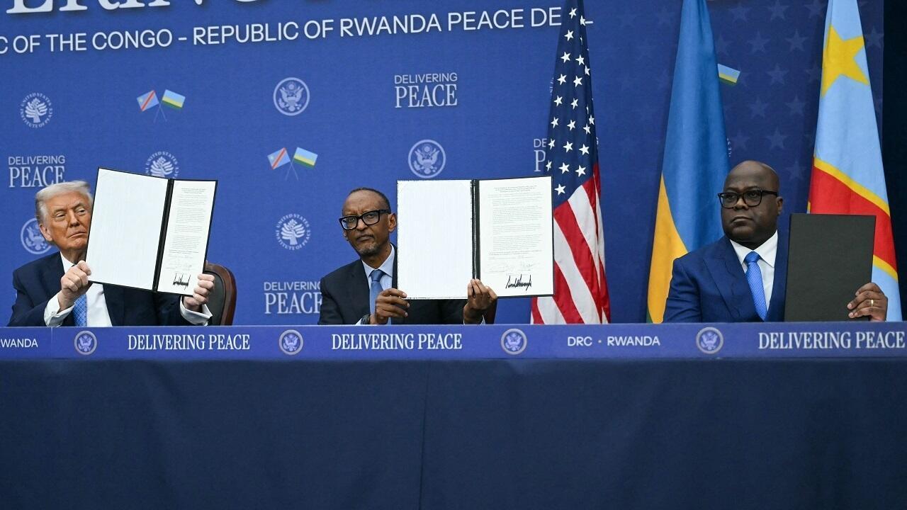 Félix Tshisekedi et Paul Kagame ont signé à Washington les « Washington Accords for Peace and Stability », un nouvel ensemble d’accords visant à renforcer la paix, la coopération régionale et les partenariats économiques entre la RDC, le Rwanda et les États-Unis. Ph 4 décembre 2025.