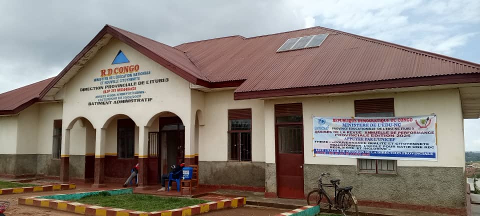 Le bâtiment de la province éducationnelle Ituri 3 basée en territoire de Mahagi, Photo d'illustration : Jean Maurice Udaga, Novembre 2025